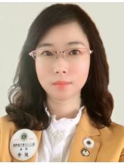 余  佩